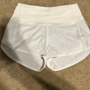 Lululemon high rise speed up shorts 2.5